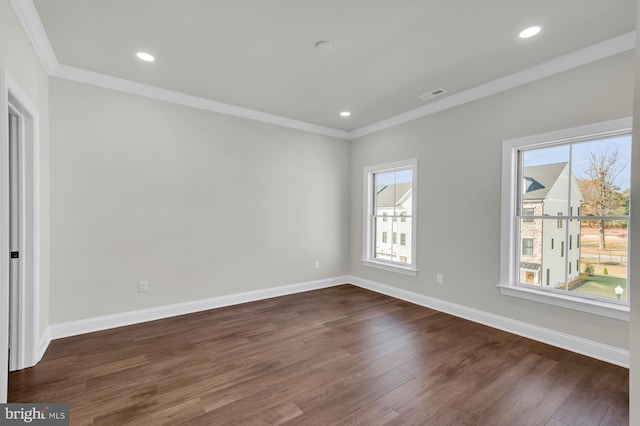 714 Walkers Mill Ln, Wilmington, DE 19807 - unfurnished room featuring crown molding, dark wood finished floors, baseboards, and recessed lighting