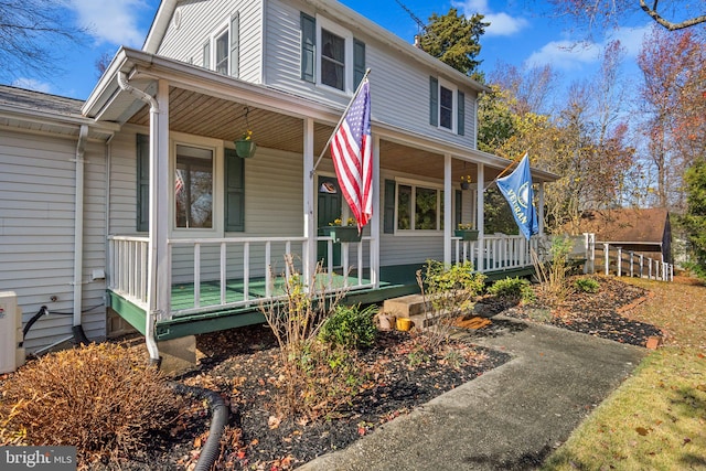 view of front of house with a porch