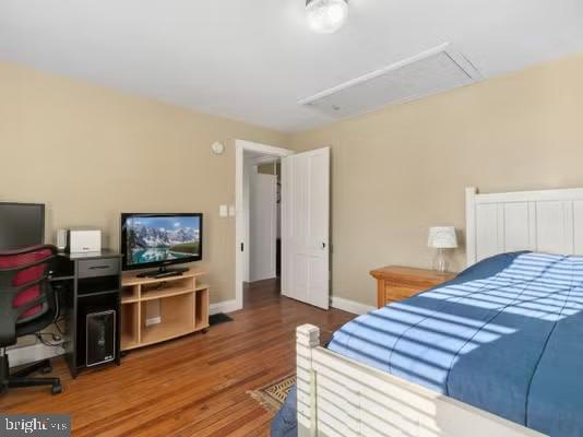 bedroom featuring hardwood / wood-style floors