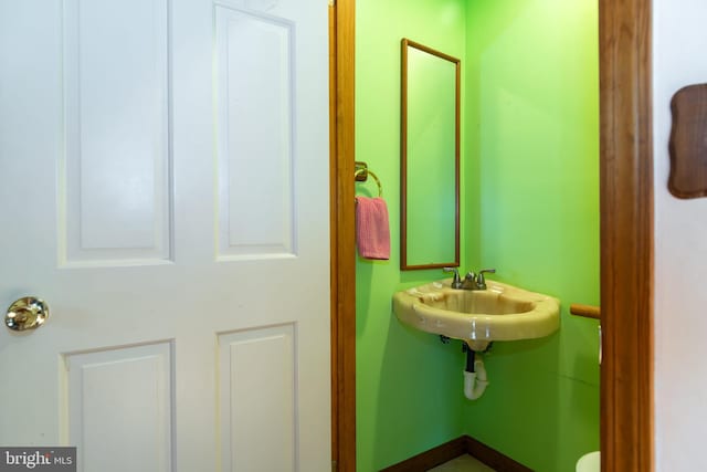 bathroom with sink