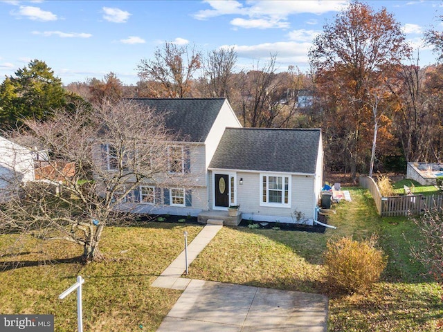 view of front of house with a front yard