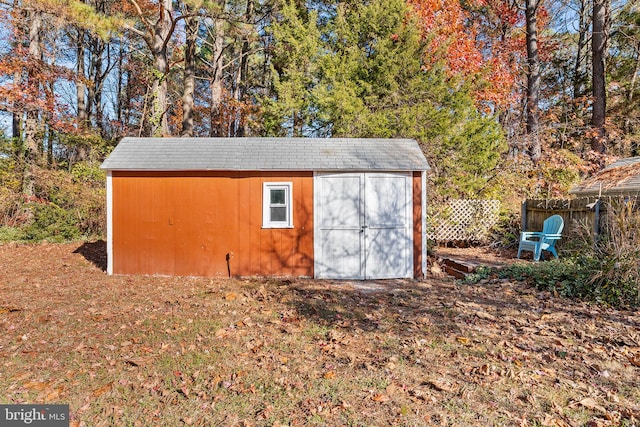 view of outbuilding