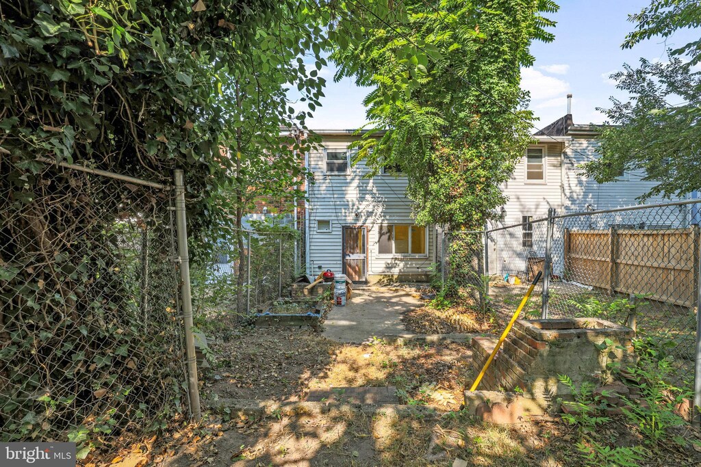 1908 17th St SE, Washington, DC 20020