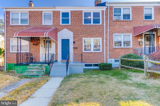 view of townhome / multi-family property