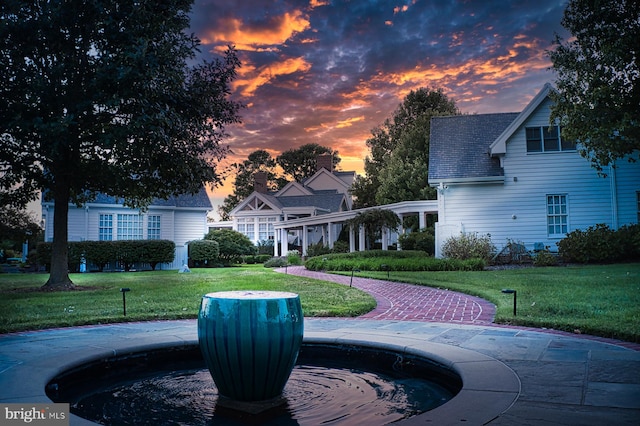 exterior space featuring a yard