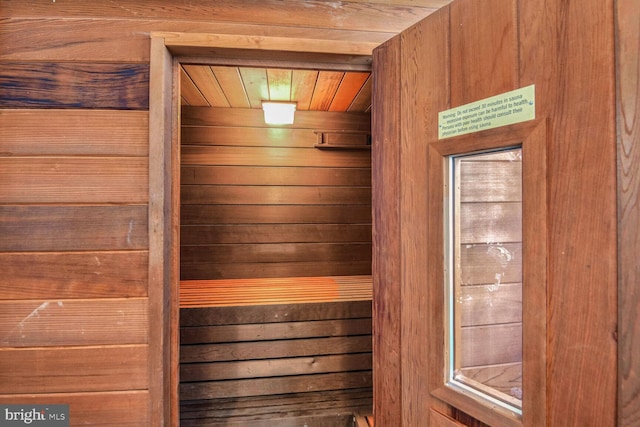 view of sauna / steam room