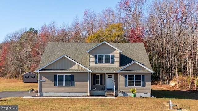 view of front of house with a front yard