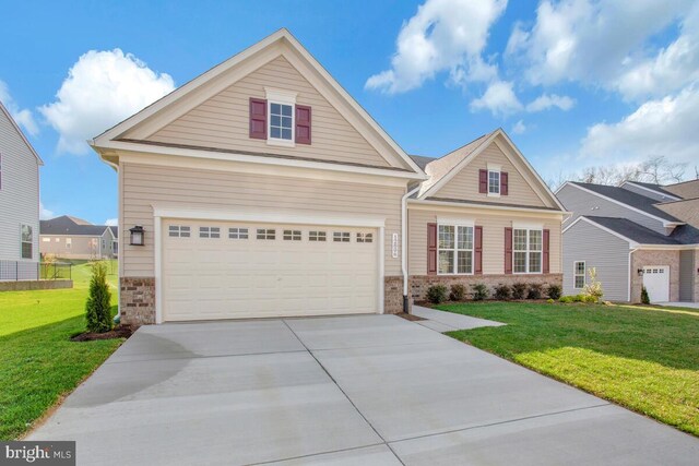 view of front of property with a front yard