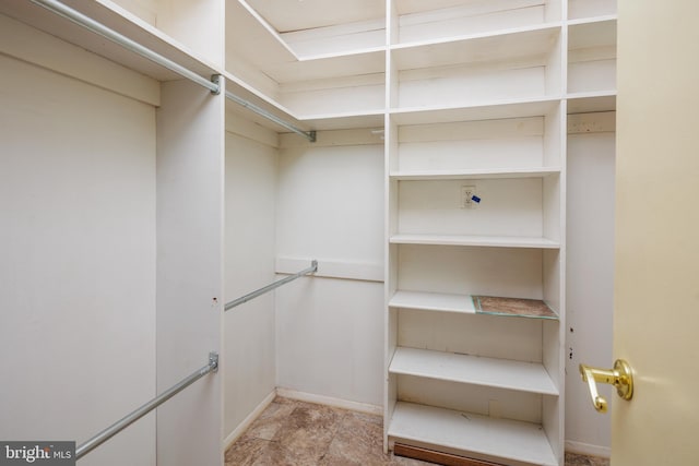 view of spacious closet