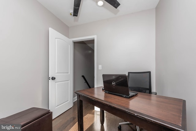 office area featuring hardwood / wood-style floors and ceiling fan