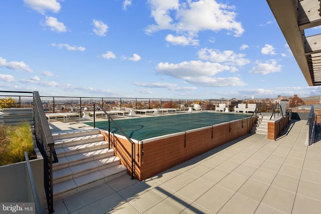 view of swimming pool