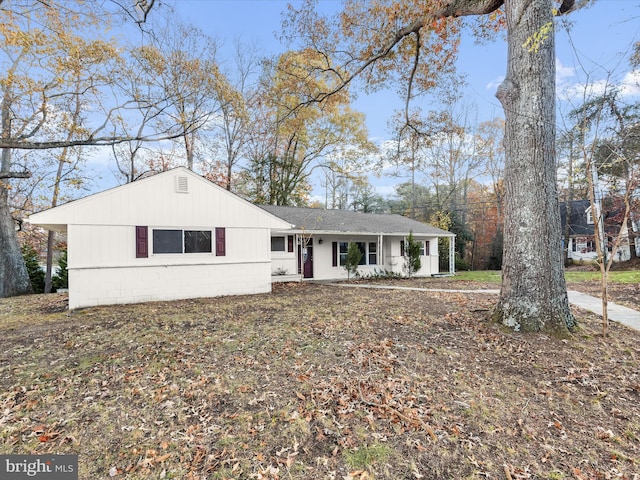 view of front of home