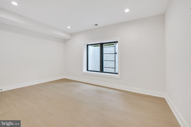 empty room featuring light hardwood / wood-style flooring