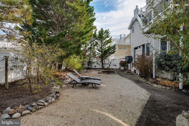 view of yard with a patio