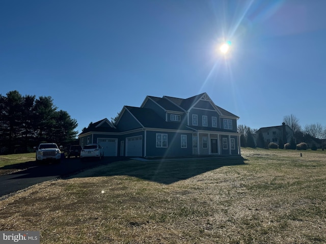 view of front of house with a front lawn