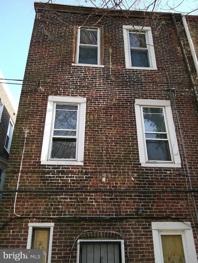 view of side of property