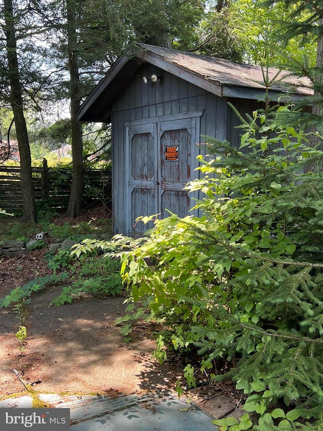 view of outdoor structure