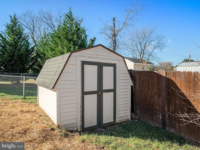 view of outdoor structure