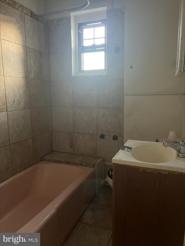 5131 Harlan St, Philadelphia, PA 19131 - bathroom featuring vanity, bathing tub / shower combination, and tile patterned floors