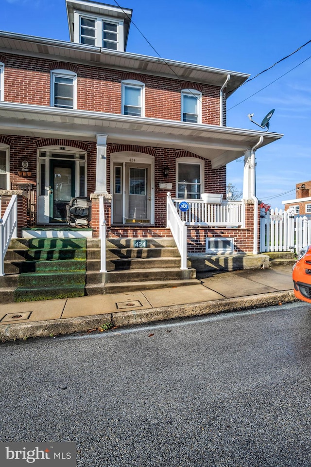 view of front of house with covered porch