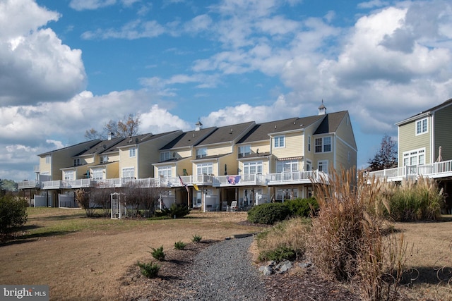 4 Bay View Ln, Colonial Beach, VA 22443 - back of property featuring a residential view