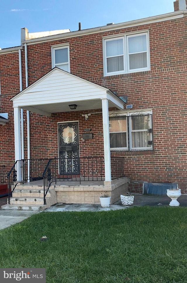 multi unit property with covered porch