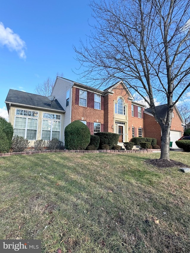 view of front of house featuring a front yard