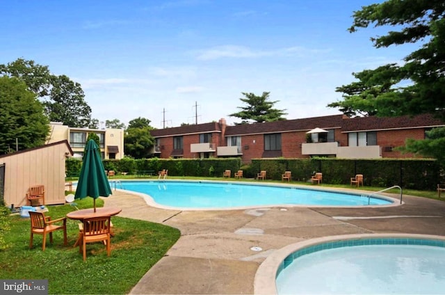 100 E Glenolden Ave Unit A-1, Glenolden, PA 19036 - community pool featuring a patio area
