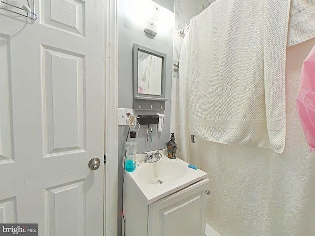 bathroom featuring vanity