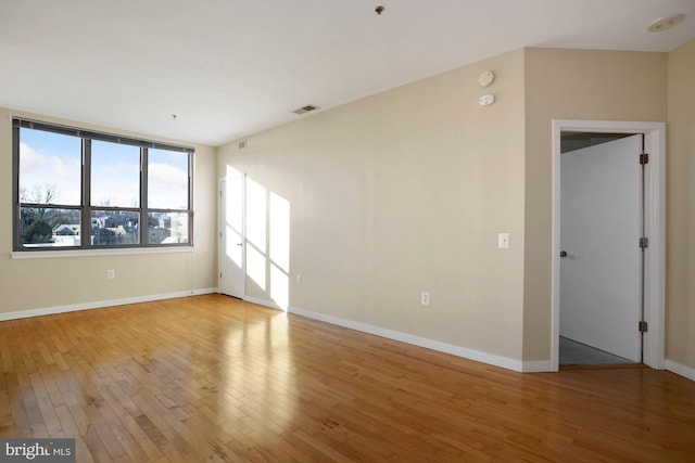 empty room featuring light hardwood / wood-style flooring