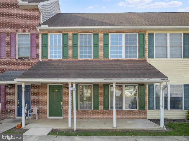 view of townhome / multi-family property