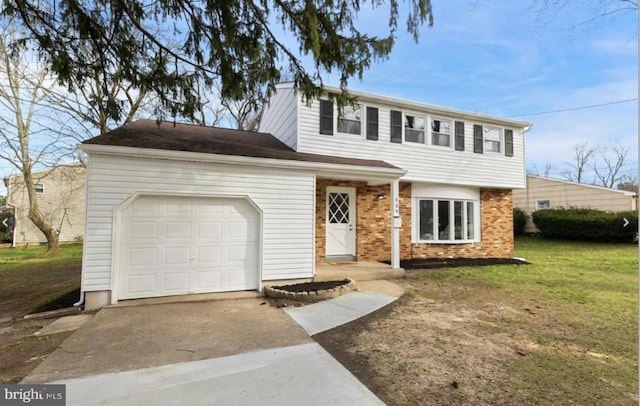 front facade featuring a front lawn and a garage