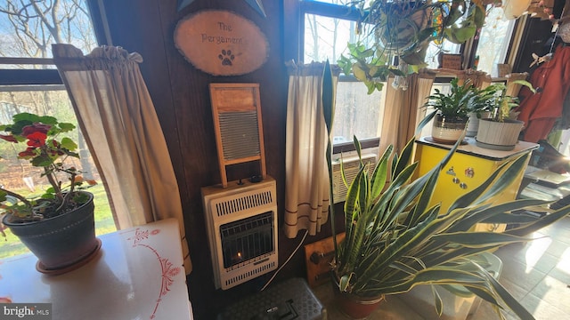 room details with heating unit