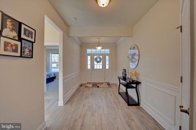 foyer entrance featuring light hardwood / wood-style floors