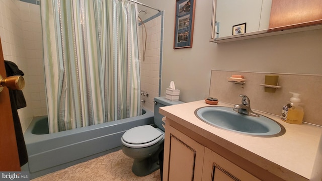 full bathroom featuring backsplash, vanity, shower / tub combo, and toilet