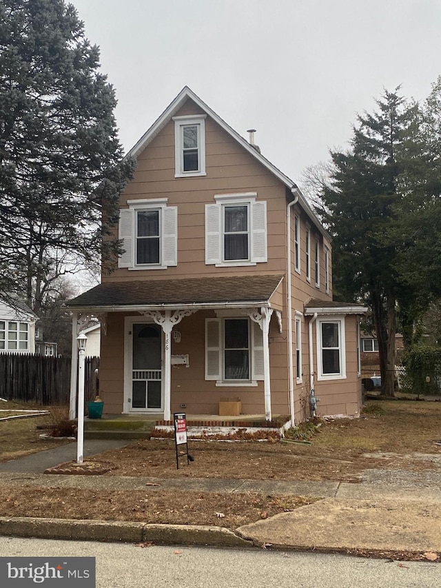 view of front of property