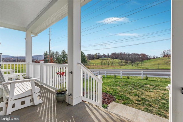 view of patio / terrace with covered porch