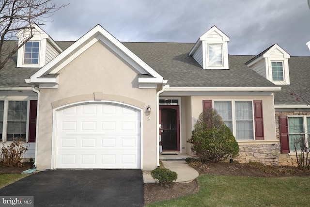 view of front of house featuring a garage