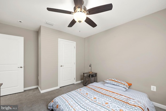 bedroom featuring carpet floors and ceiling fan