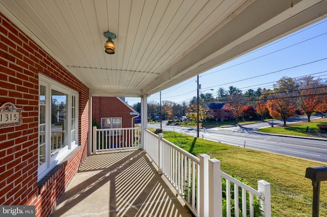 balcony with a porch