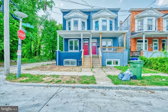 view of front of property with a porch