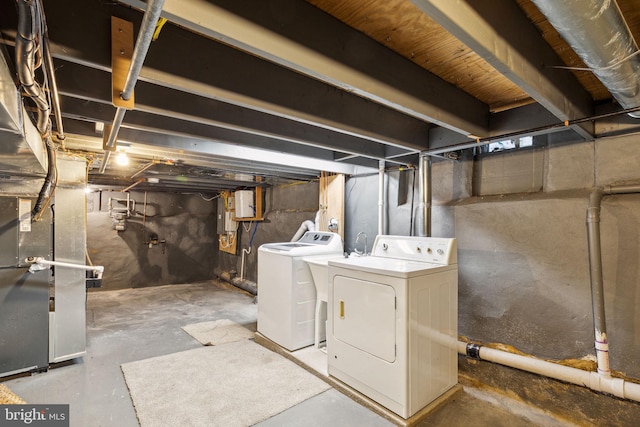 basement featuring separate washer and dryer