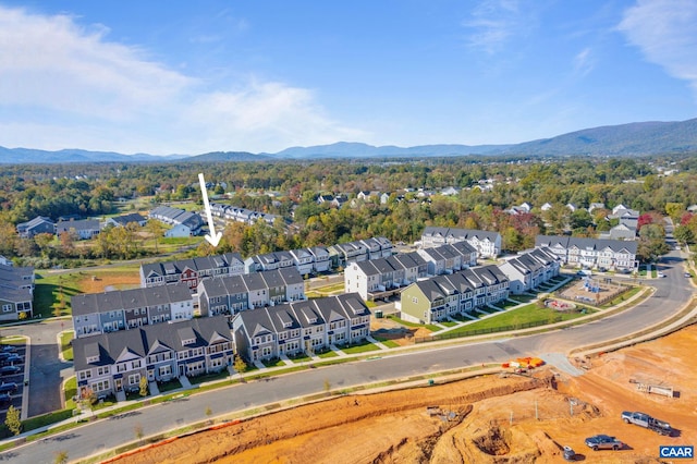 bird's eye view featuring a mountain view