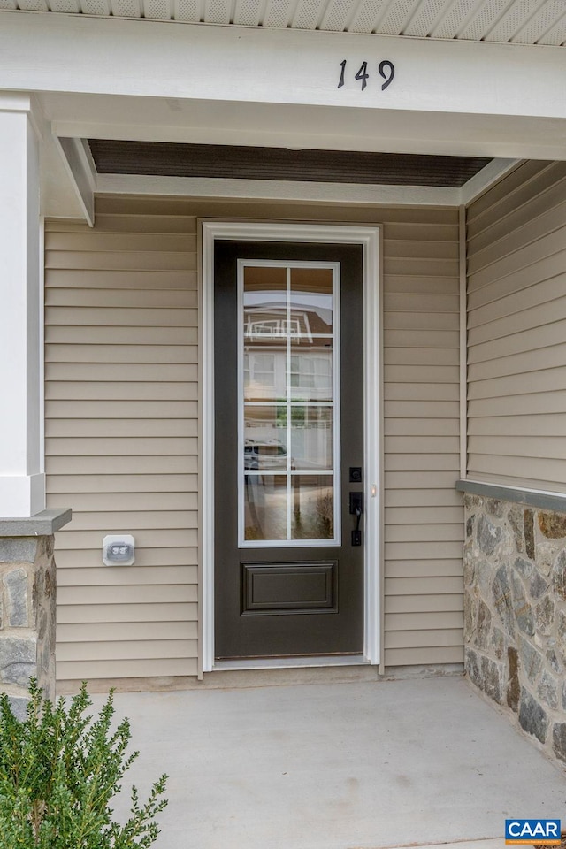 view of entrance to property