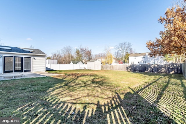 view of yard with a patio area