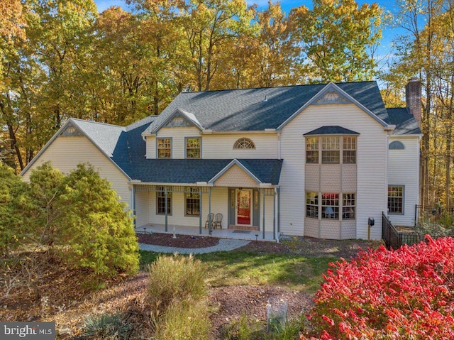 view of front of house with covered porch