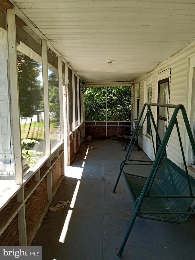 view of unfurnished sunroom