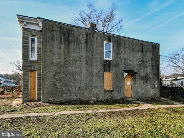 view of front of home