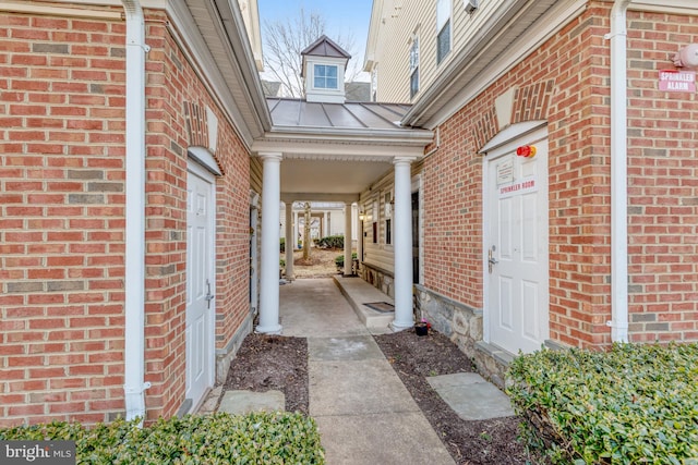 view of entrance to property