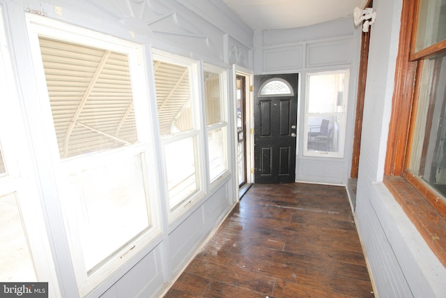 entrance foyer featuring dark hardwood / wood-style flooring